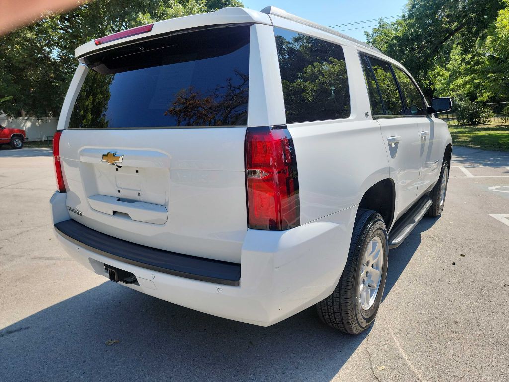 2017 Chevrolet Tahoe Image 10