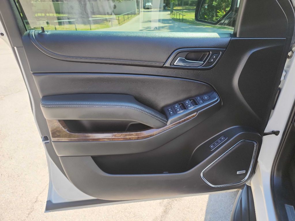 2017 Chevrolet Tahoe Image 16