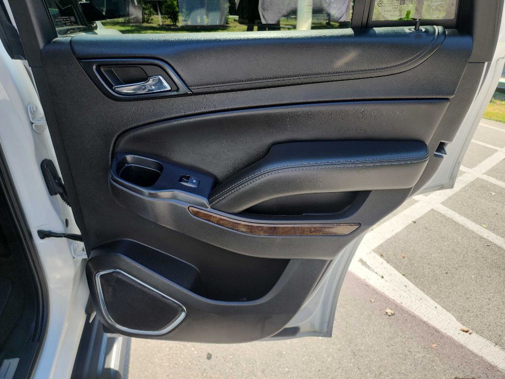 2017 Chevrolet Tahoe Image 35