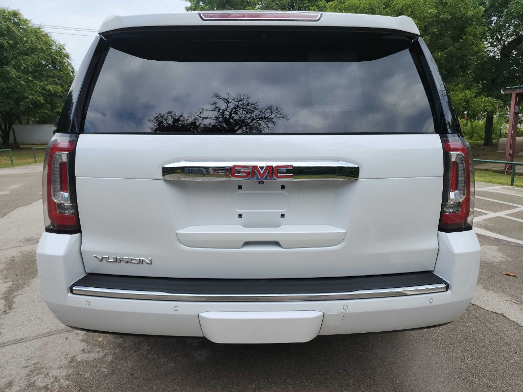 2018 GMC Yukon Image 7