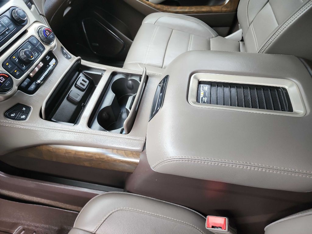 2018 GMC Yukon Image 32