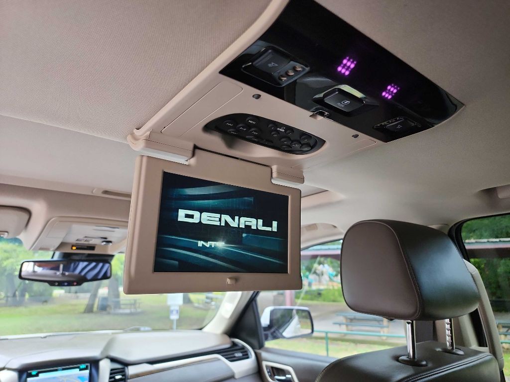 2018 GMC Yukon Image 36