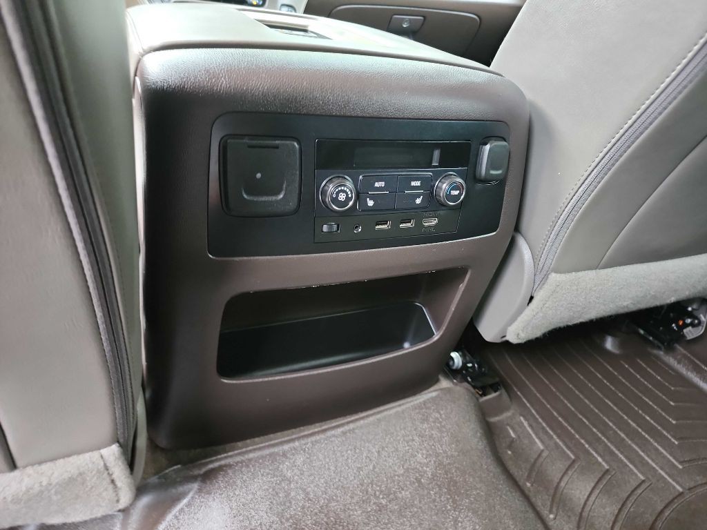 2018 GMC Yukon Image 37