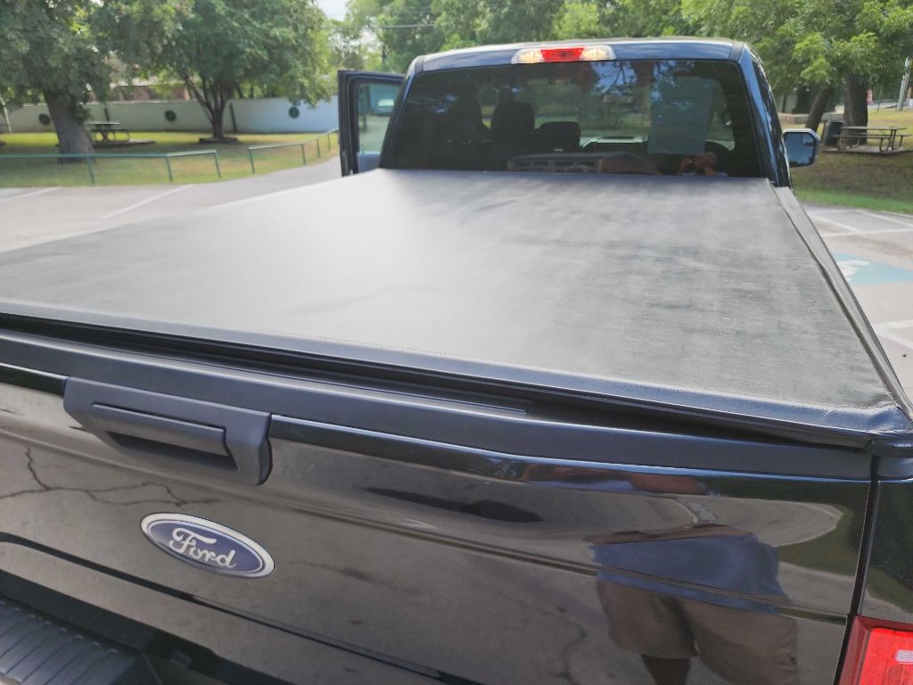 2015 Ford F-150 Image 9