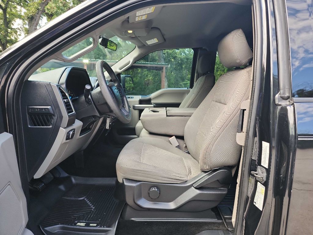 2015 Ford F-150 Image 22