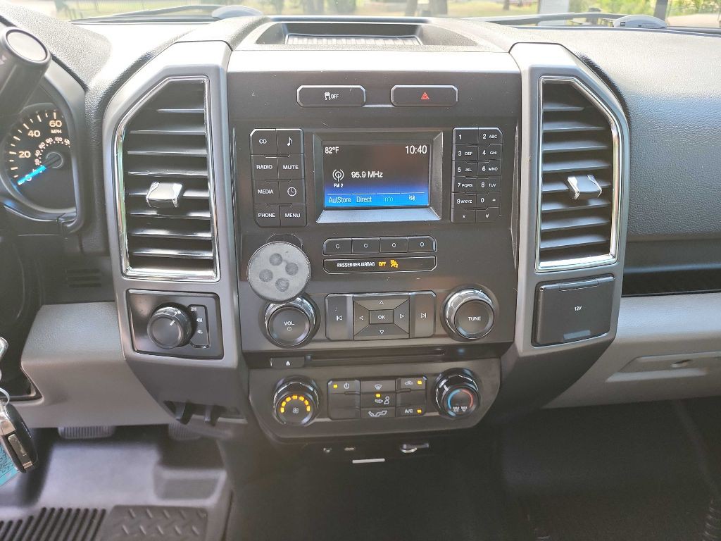 2015 Ford F-150 Image 26