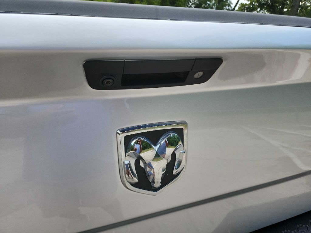 2018 RAM 2500 Image 8