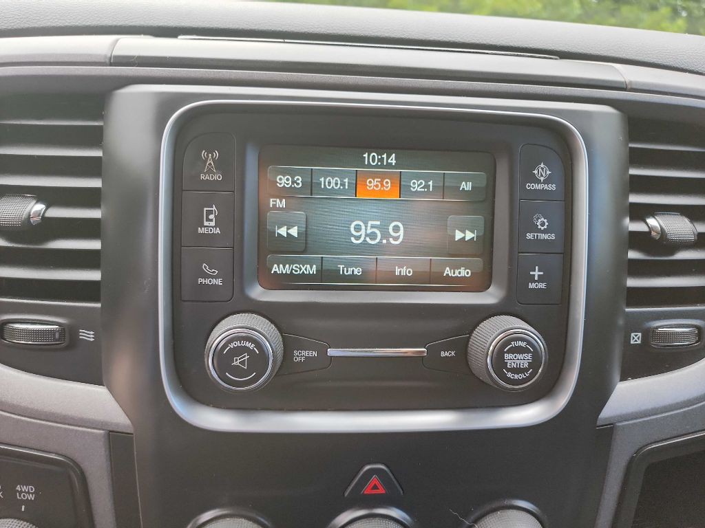 2018 RAM 2500 Image 27