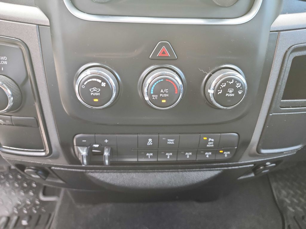 2018 RAM 2500 Image 28