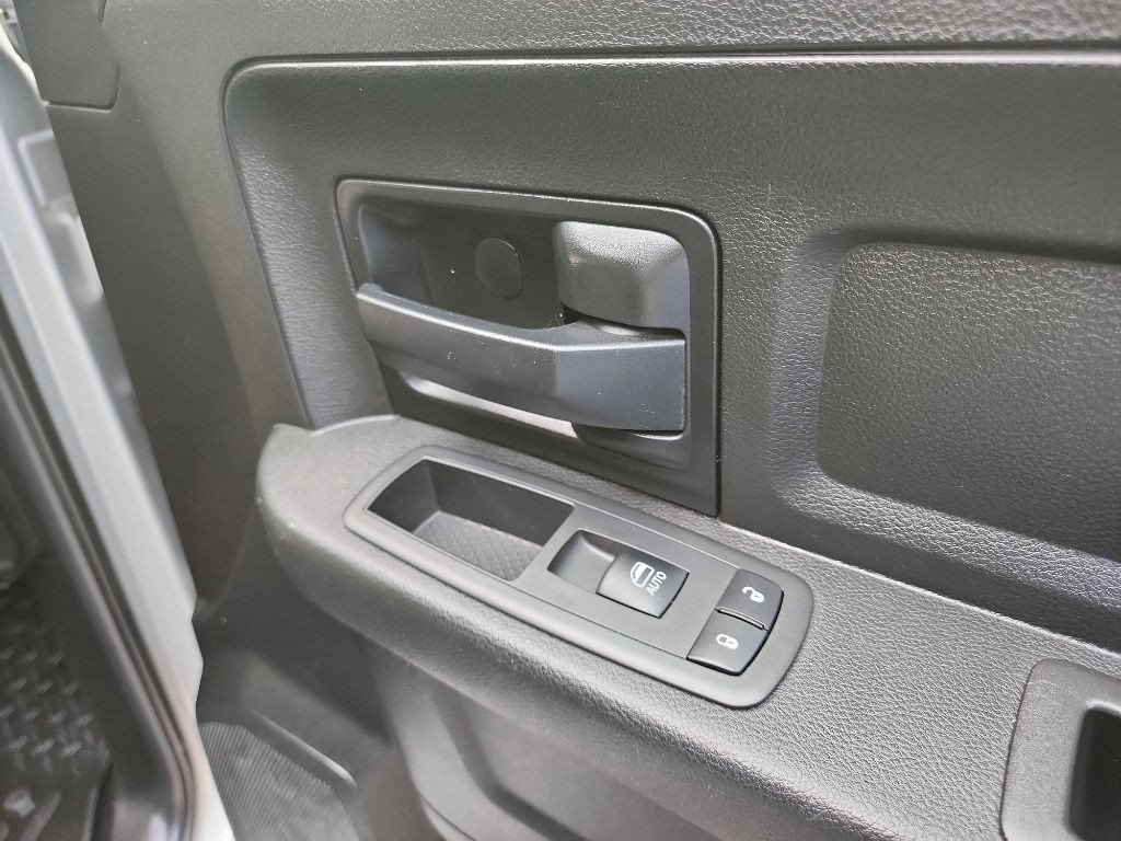 2018 RAM 2500 Image 40