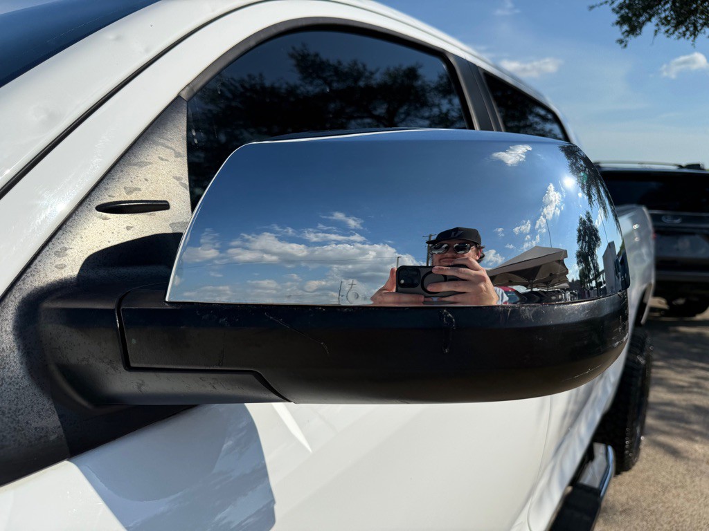 2017 Toyota Tundra Image 13
