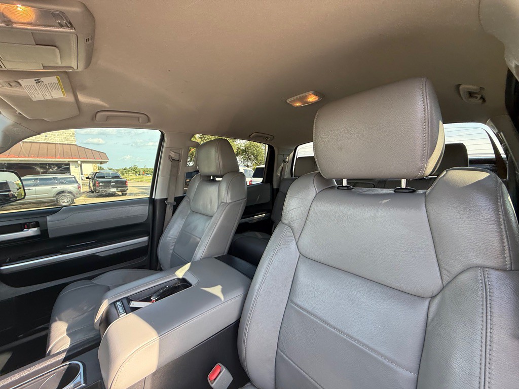 2017 Toyota Tundra Image 19