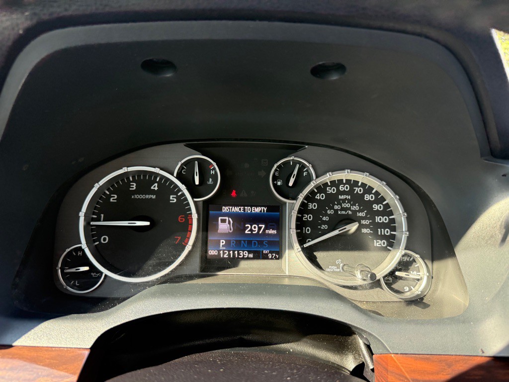 2017 Toyota Tundra Image 27