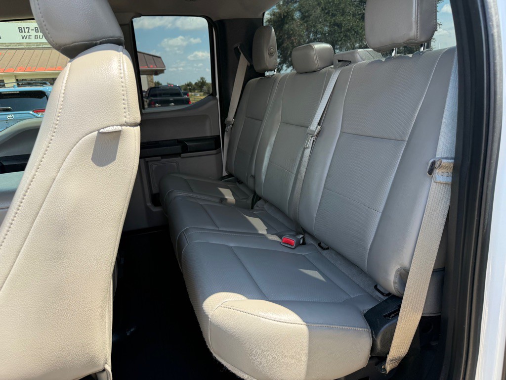 2017 Ford F-150 Image 16