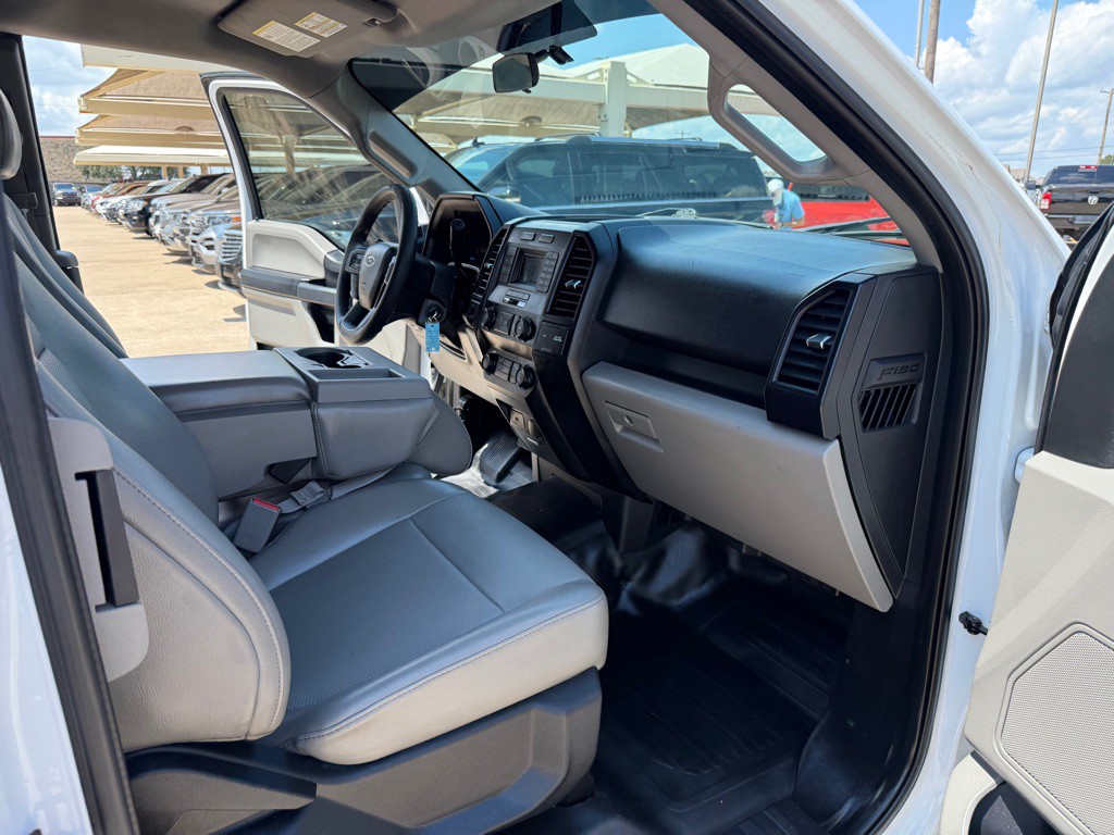 2017 Ford F-150 Image 17