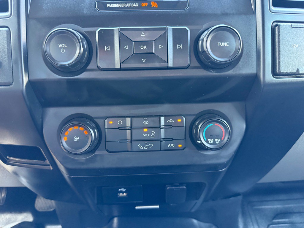 2017 Ford F-150 Image 26