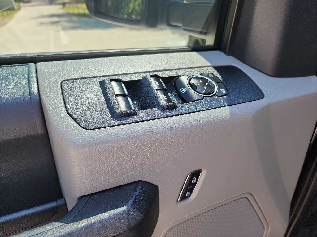 2022 Ford F-250 Image 15