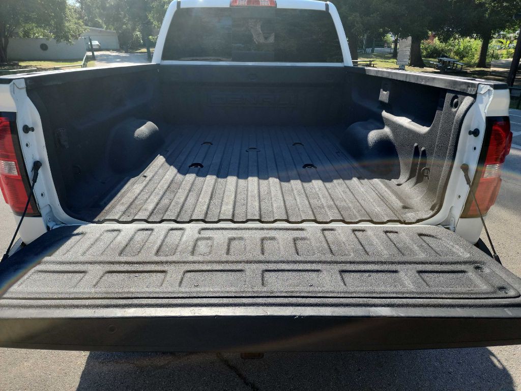 2017 GMC Sierra Image 12