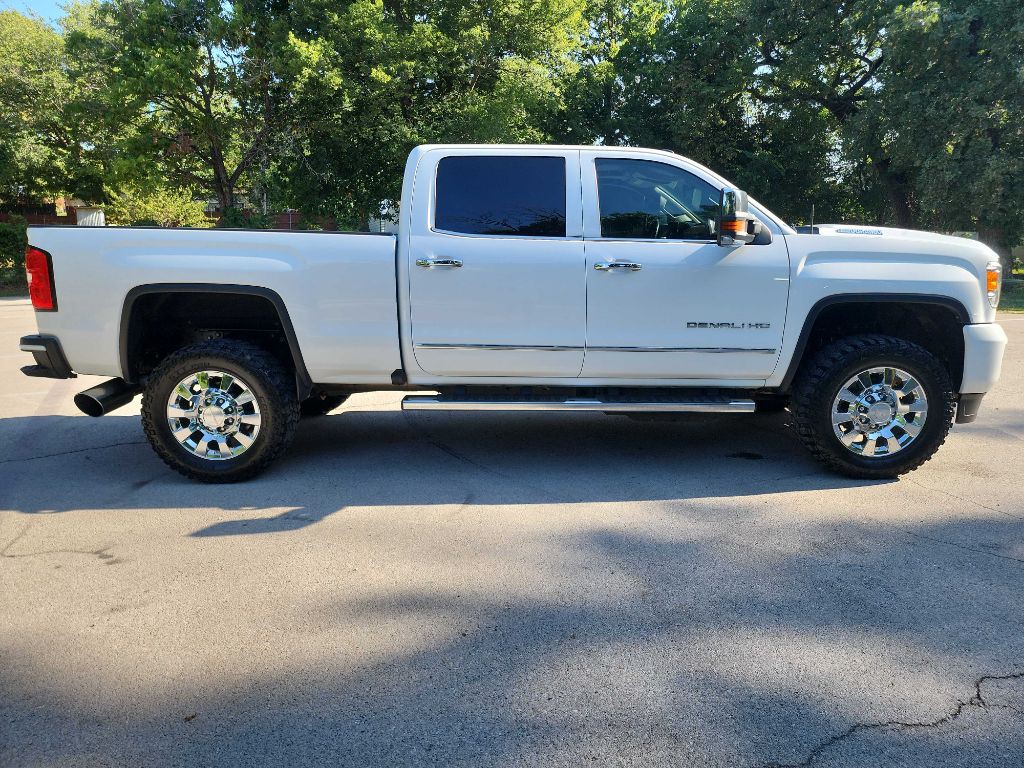 2017 GMC Sierra Image 14