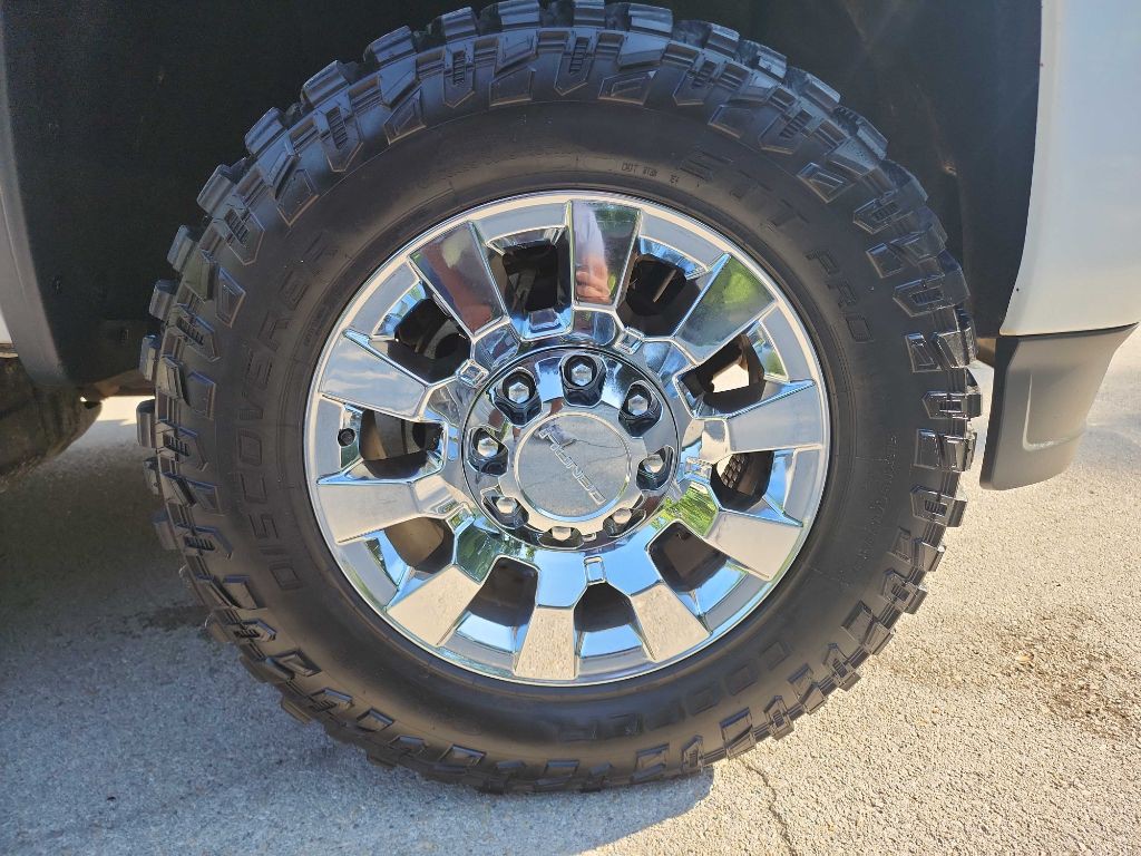 2017 GMC Sierra Image 15