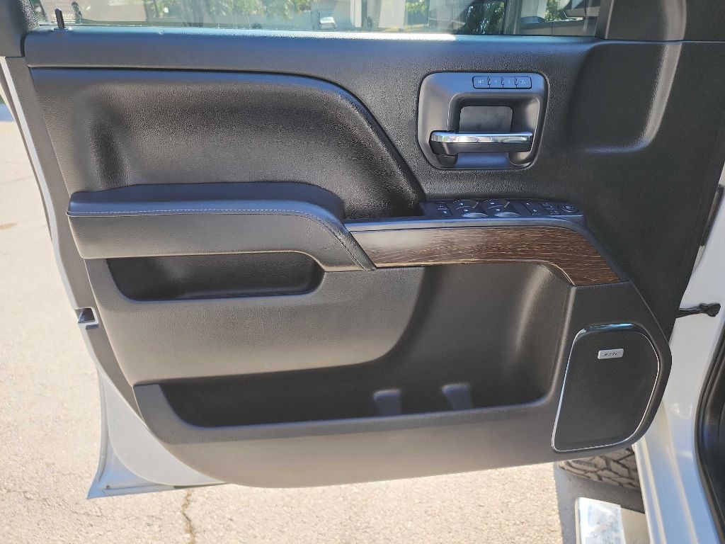 2017 GMC Sierra Image 21