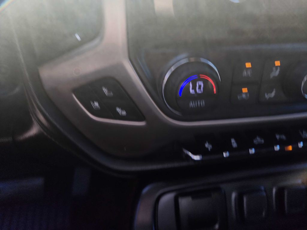 2017 GMC Sierra Image 38