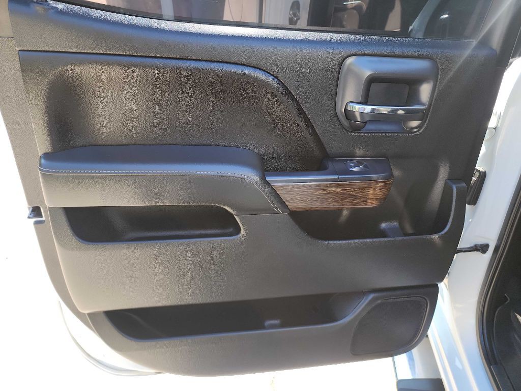 2017 GMC Sierra Image 39