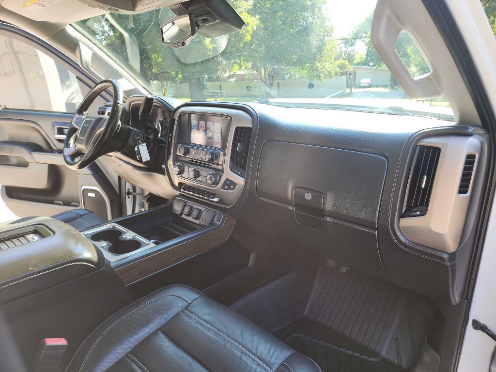 2017 GMC Sierra Image 47