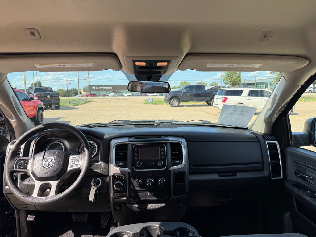 2021 RAM 1500 Image 25