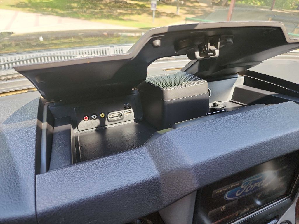 2014 Ford F-350 Image 25