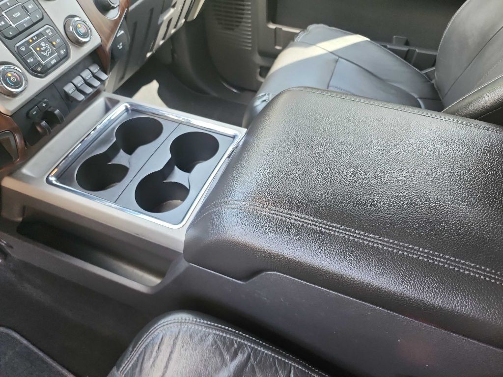 2014 Ford F-350 Image 30