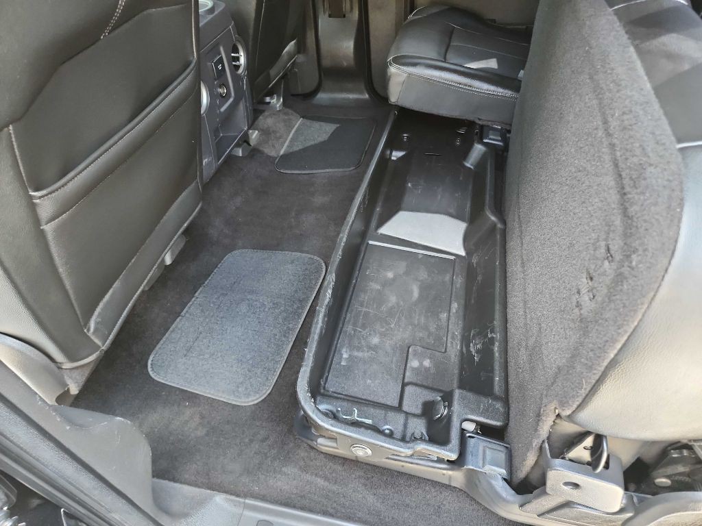 2014 Ford F-350 Image 35