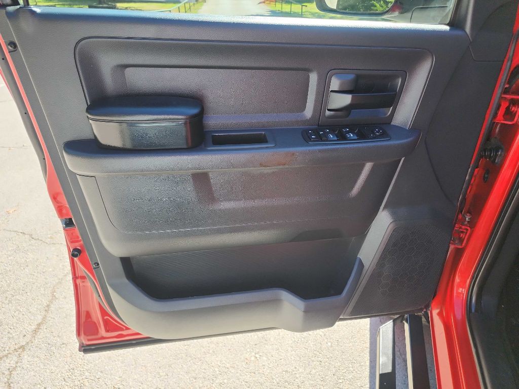 2012 Dodge Ram 3500 Image 19