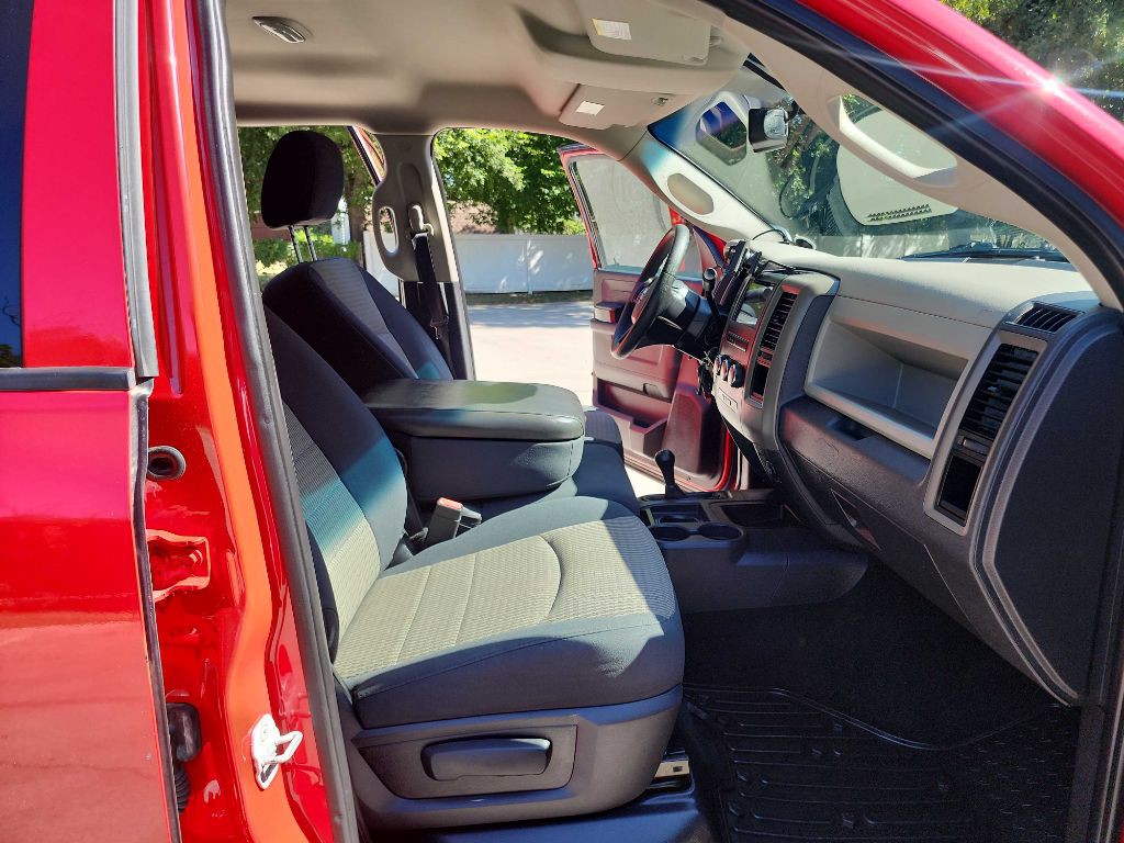 2012 Dodge Ram 3500 Image 39