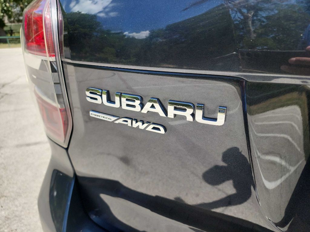 2016 Subaru Forester Image 8