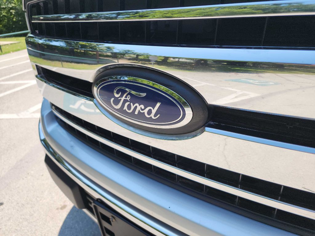 2018 Ford F-150 Image 3