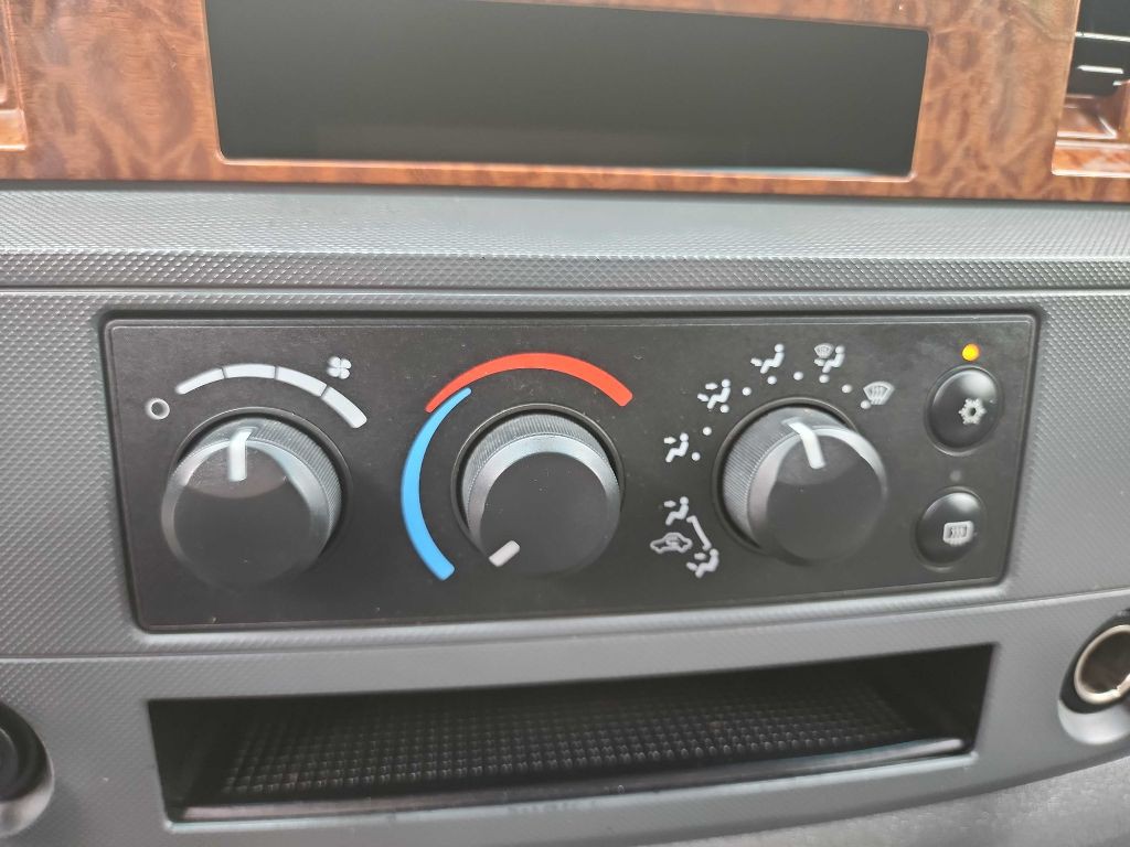 2006 Dodge Ram 1500 Image 25