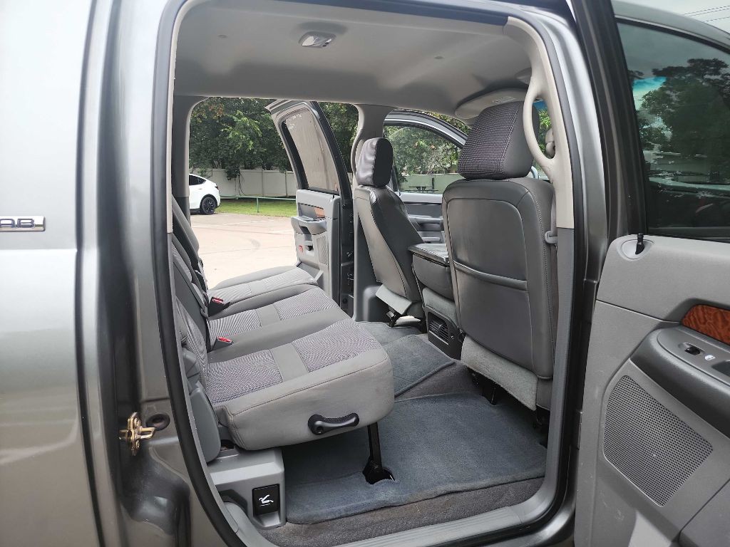 2006 Dodge Ram 1500 Image 32