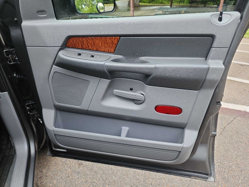 2006 Dodge Ram 1500 Image 33
