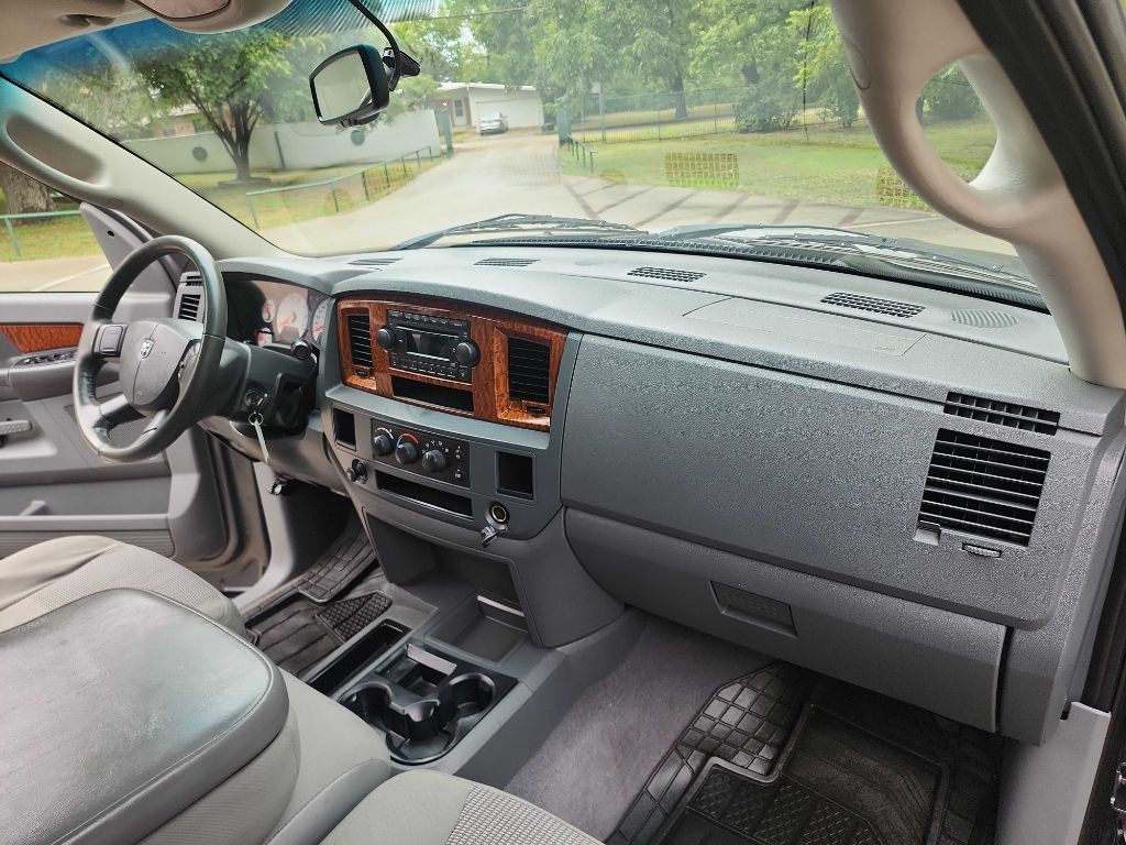 2006 Dodge Ram 1500 Image 35