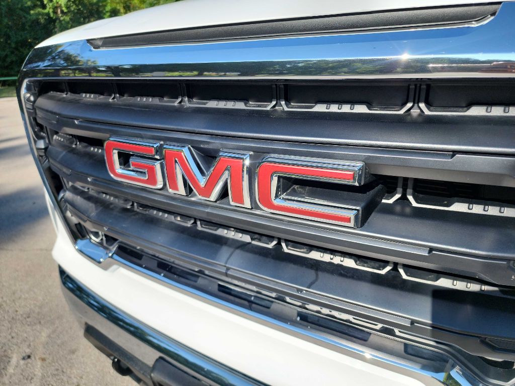 2021 GMC Sierra Image 4