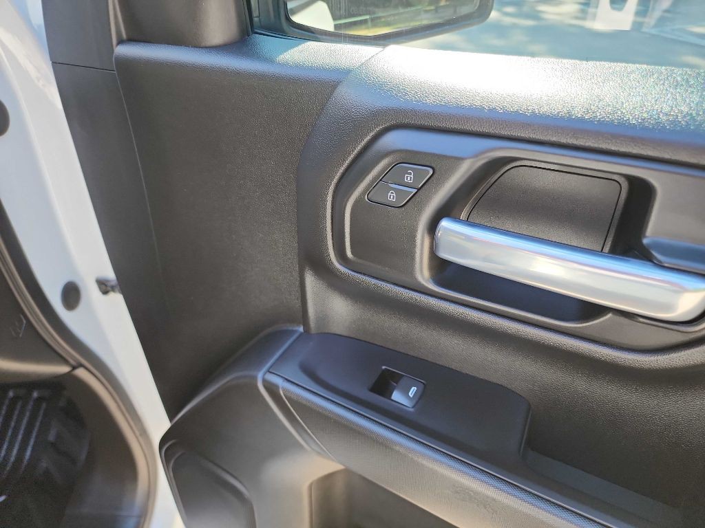 2021 GMC Sierra Image 38