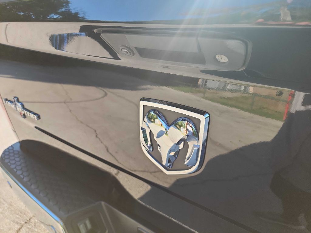 2017 RAM 2500 Image 10