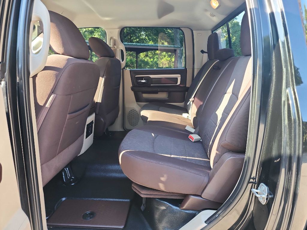 2017 RAM 2500 Image 34