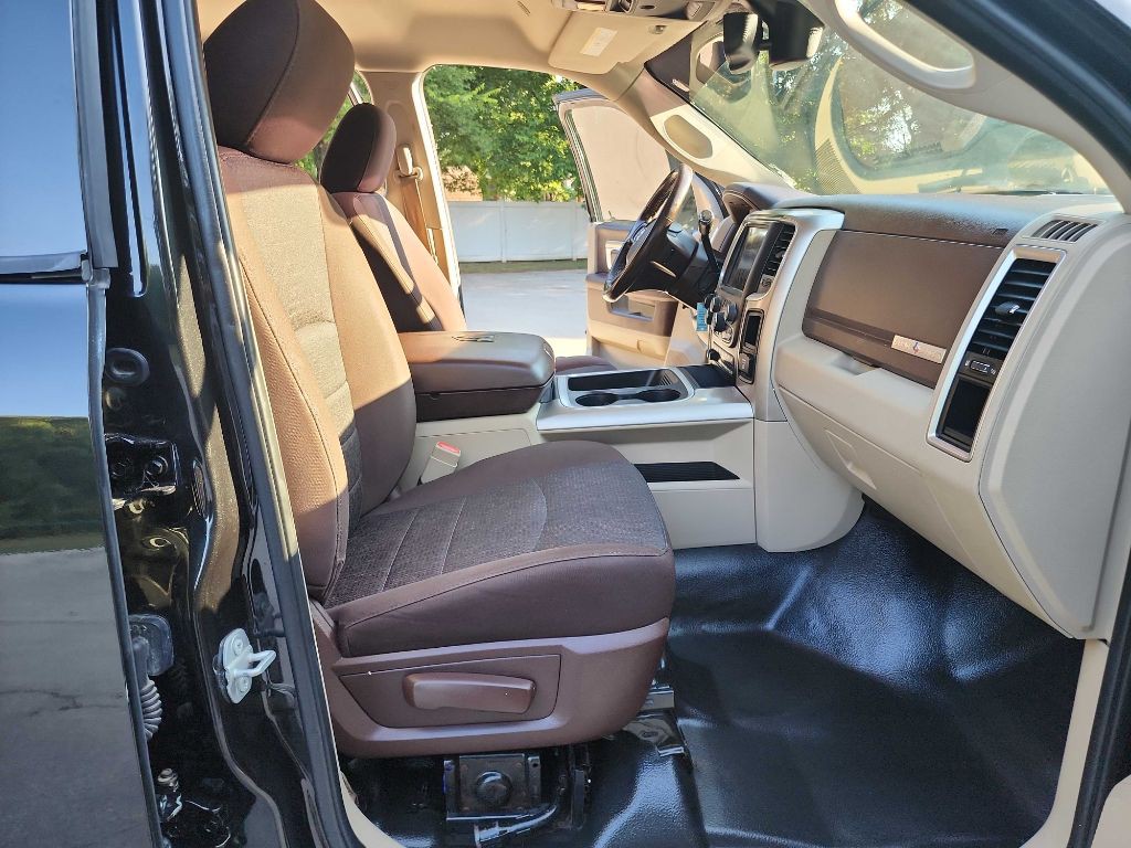 2017 RAM 2500 Image 42