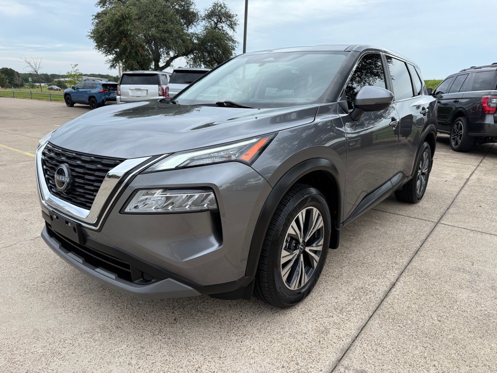 2023 Nissan Rogue Image 3