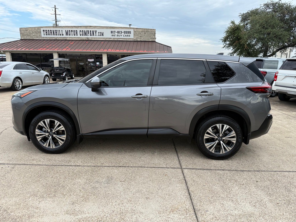 2023 Nissan Rogue Image 4