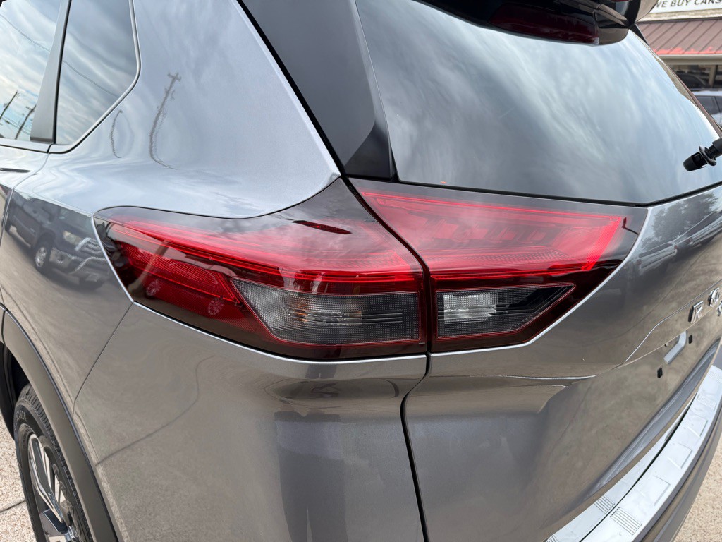 2023 Nissan Rogue Image 12