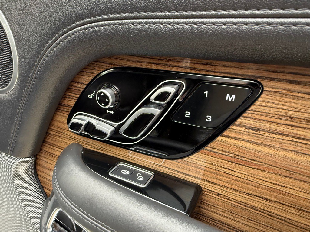 2019 Land Rover Range Rover Image 22