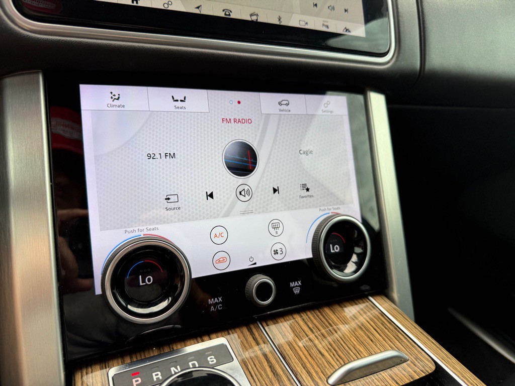 2019 Land Rover Range Rover Image 30
